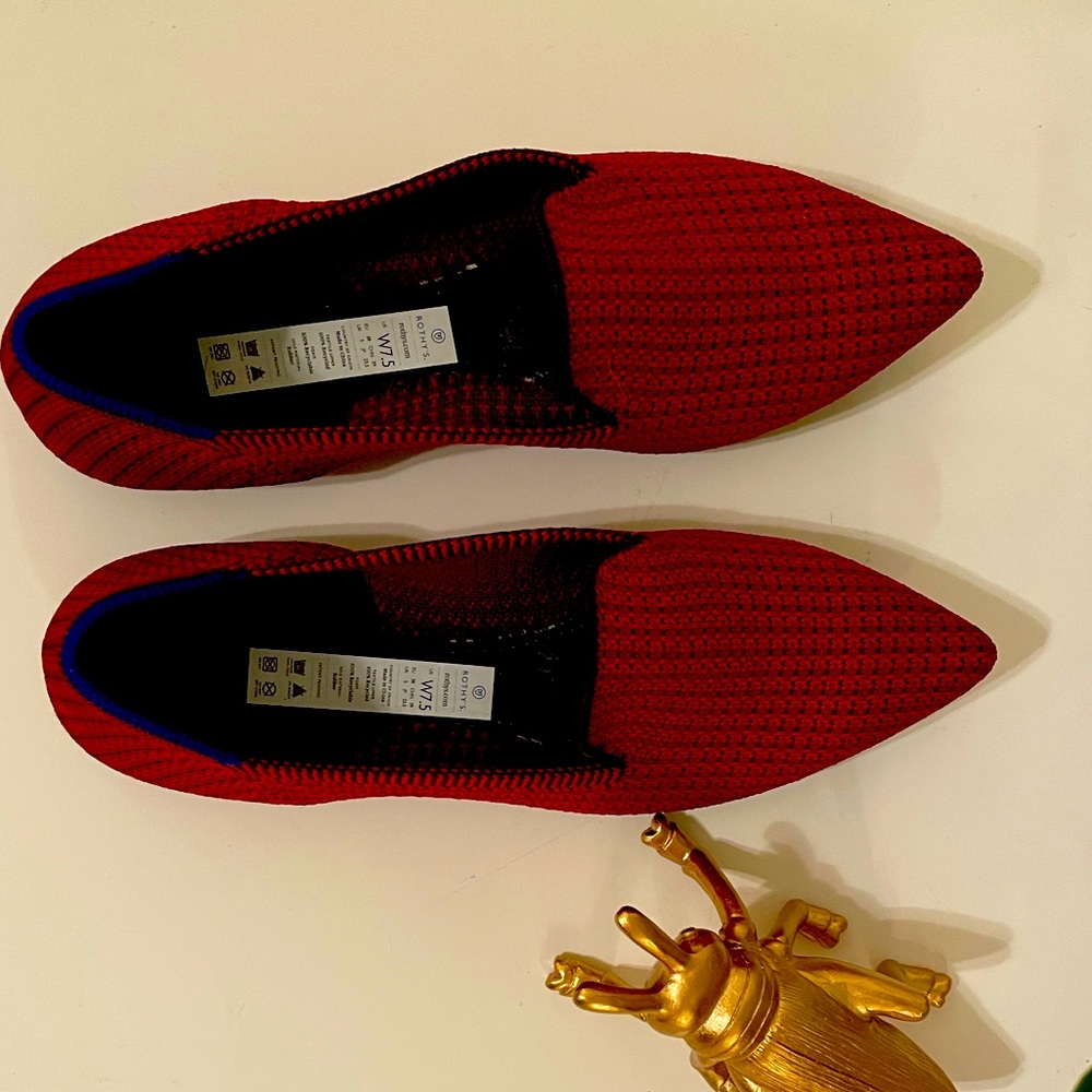 🦄 Rothy’s point loafers EUC